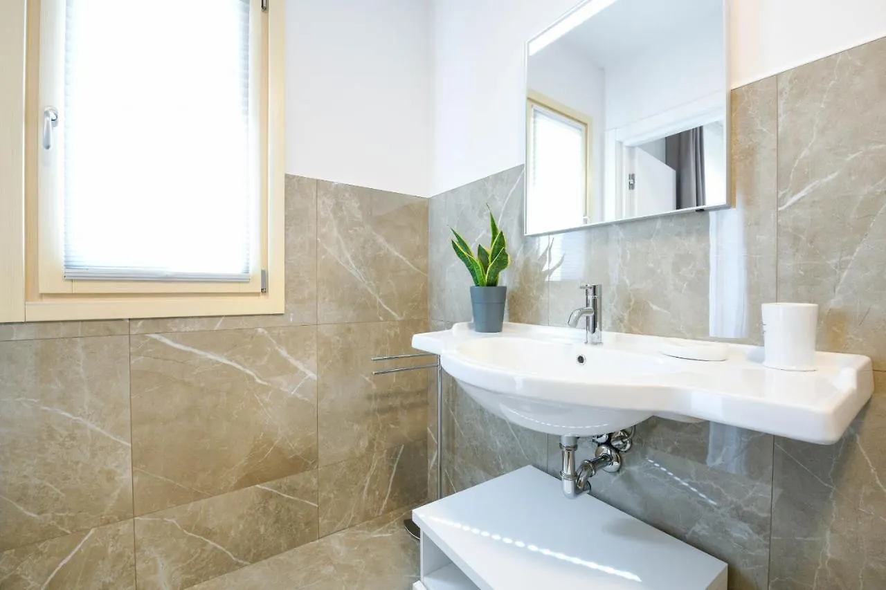 Ranalli Palace Peschiera del Garda Gasthof