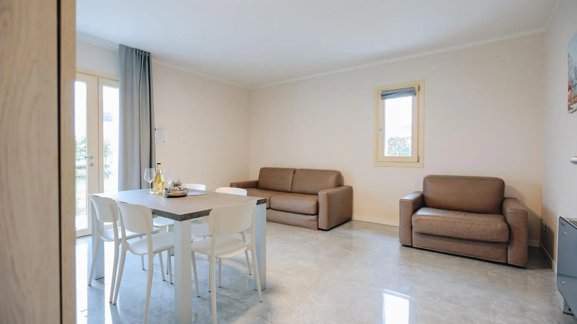 Πανσιόν Ranalli Palace Πεσκιέρα ντελ Γκάρντα